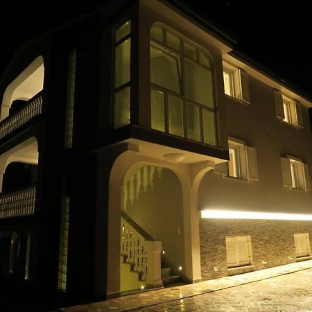 Mitros Apartment مالينسكا المظهر الخارجي الصورة